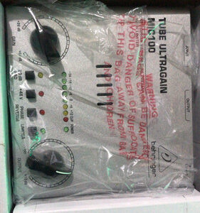 Behringer Mic Preamp