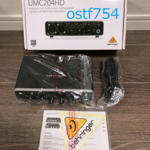 Behringer U-Phoria UMC204HD USB Audio interface